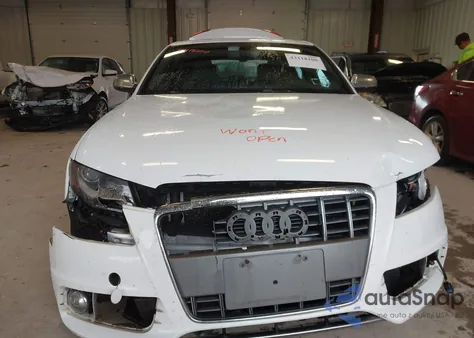 2011 Audi S4 3.0 Premium Plus z USA, uszkodzony, nr VIN WAUBGAFL3BA115164